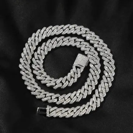 Fashion Box Buckle With Diamond Necklace